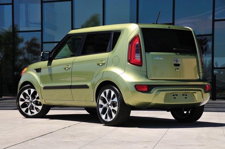  Kia Soul 2012 года  (фото 63 из 73)